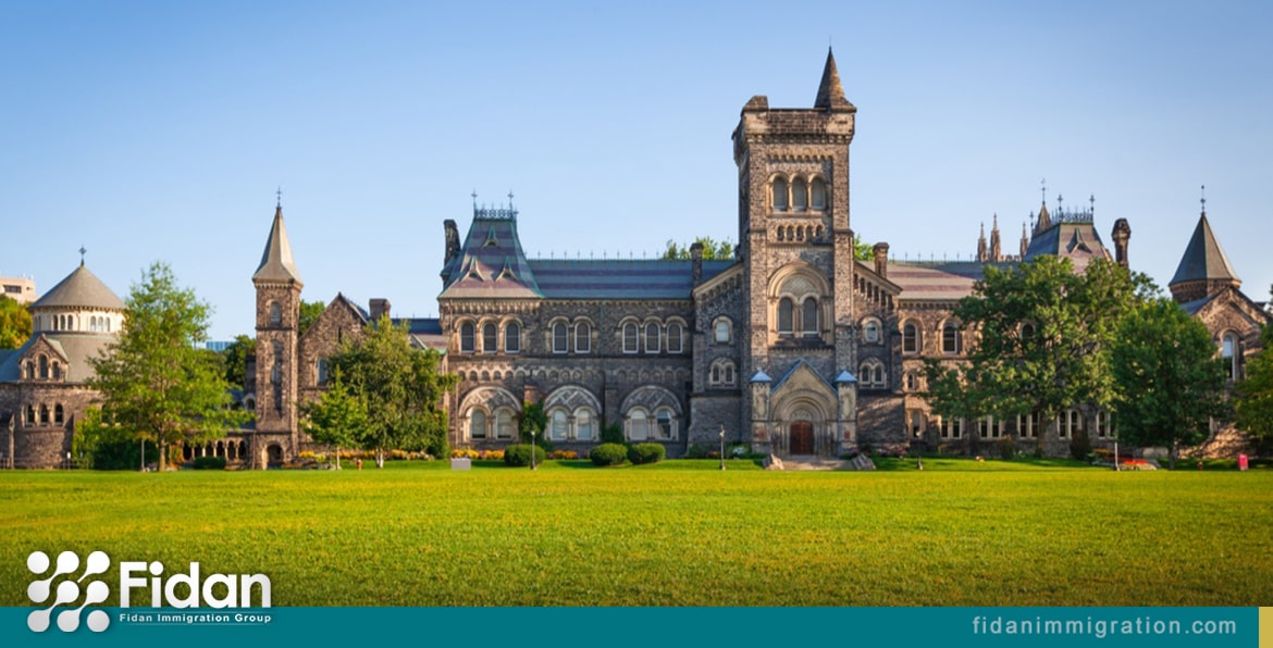 دانشگاه تورنتو (دولتی – رتبه 29 جهان)